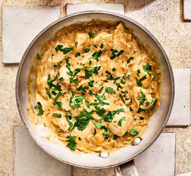 CHICKEN STROGANOFF